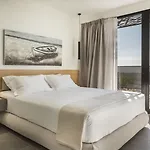 Erolidae Hotell 4*