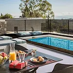 Erolidae Hotel 4*