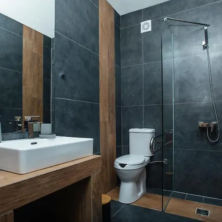 Erolidae Atsoupádhes