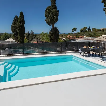 Erolidae 4* Atsoupádhes