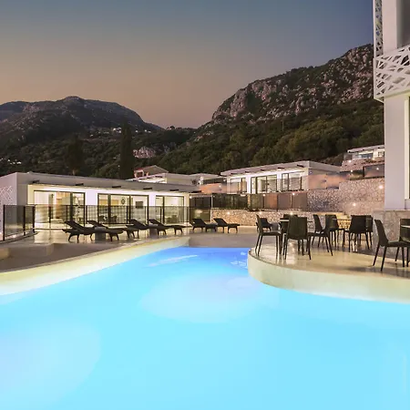 ホテル Erolidae 4*