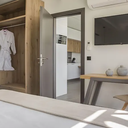 Erolidae Hotel 4*
