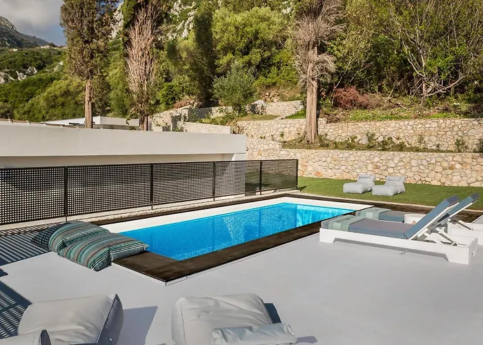 Hotel Erolidae Atsoupades